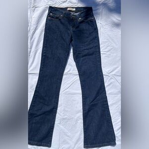 Levis Bootcut Dark Wash Jeans